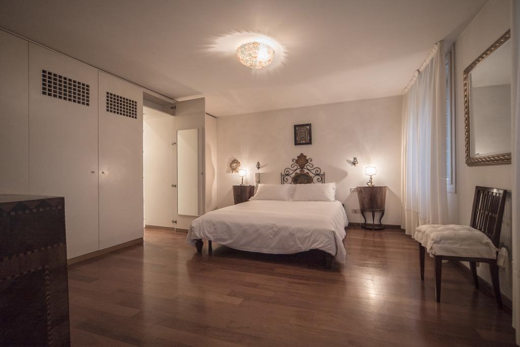 Appartamento Accademia Terrazza Venezia Esterno foto