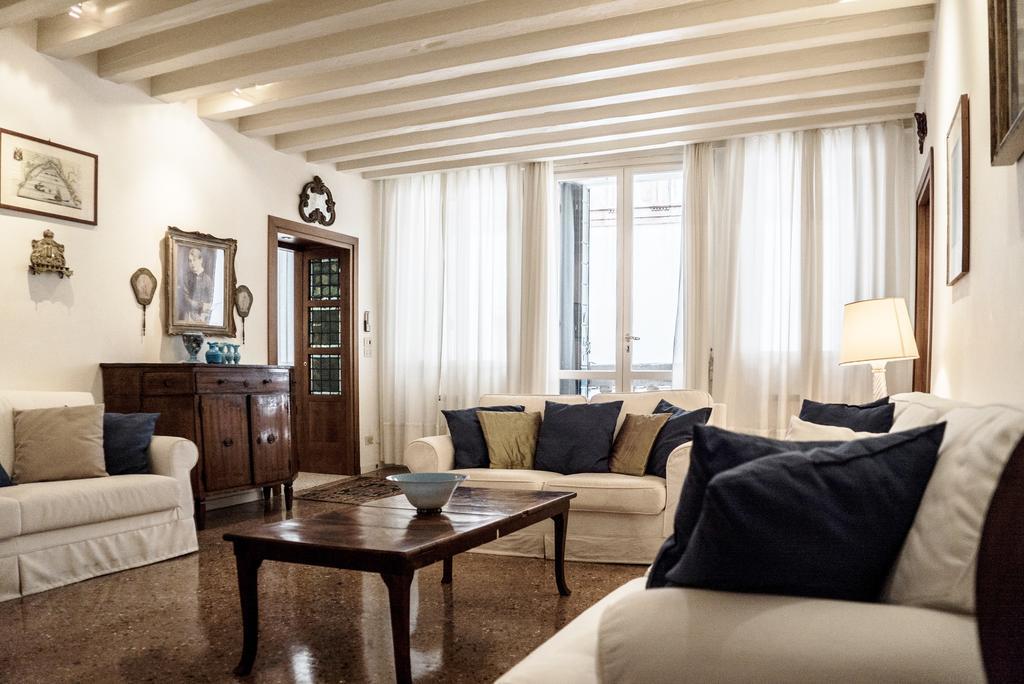 Appartamento Accademia Terrazza Venezia Esterno foto