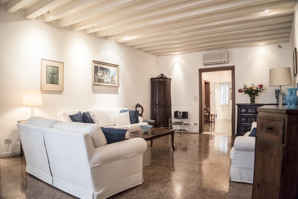 Appartamento Accademia Terrazza Venezia Esterno foto