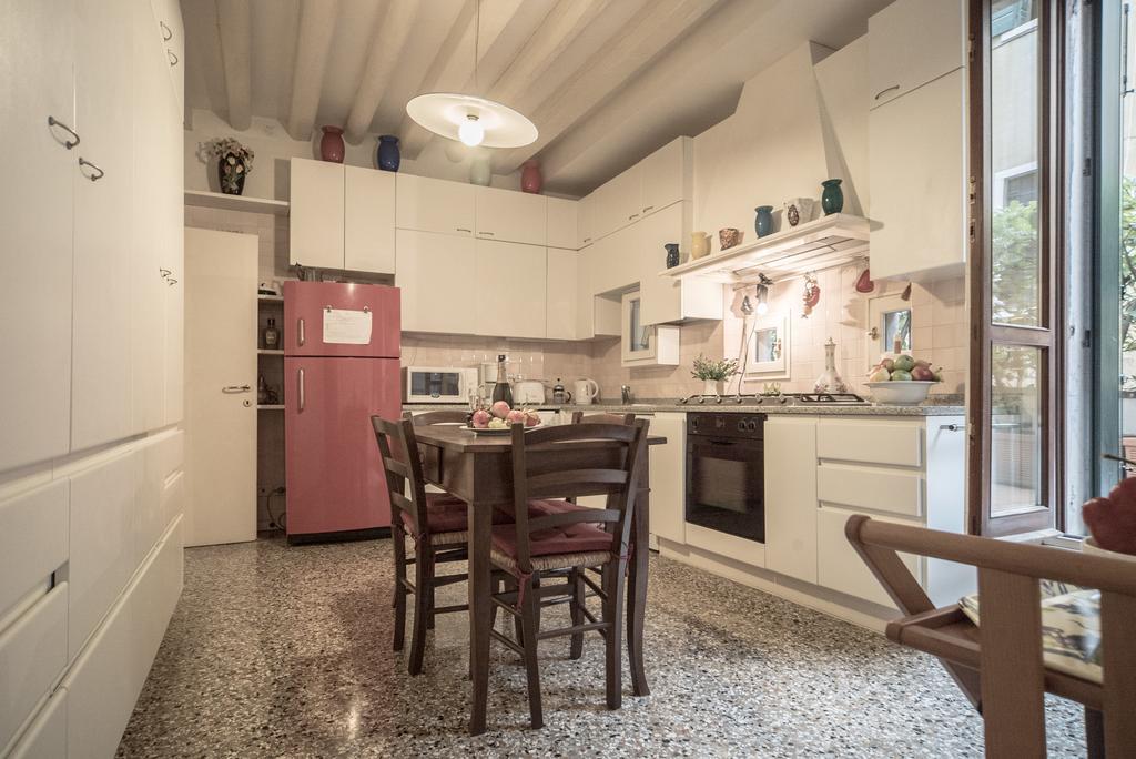 Appartamento Accademia Terrazza Venezia Esterno foto