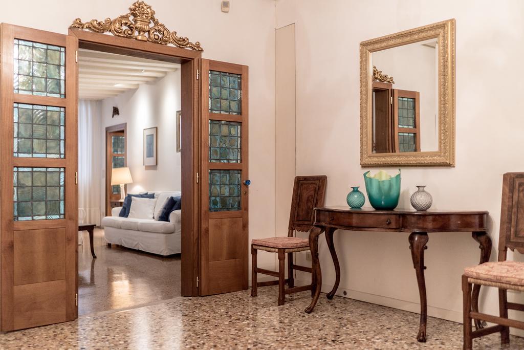 Appartamento Accademia Terrazza Venezia Esterno foto